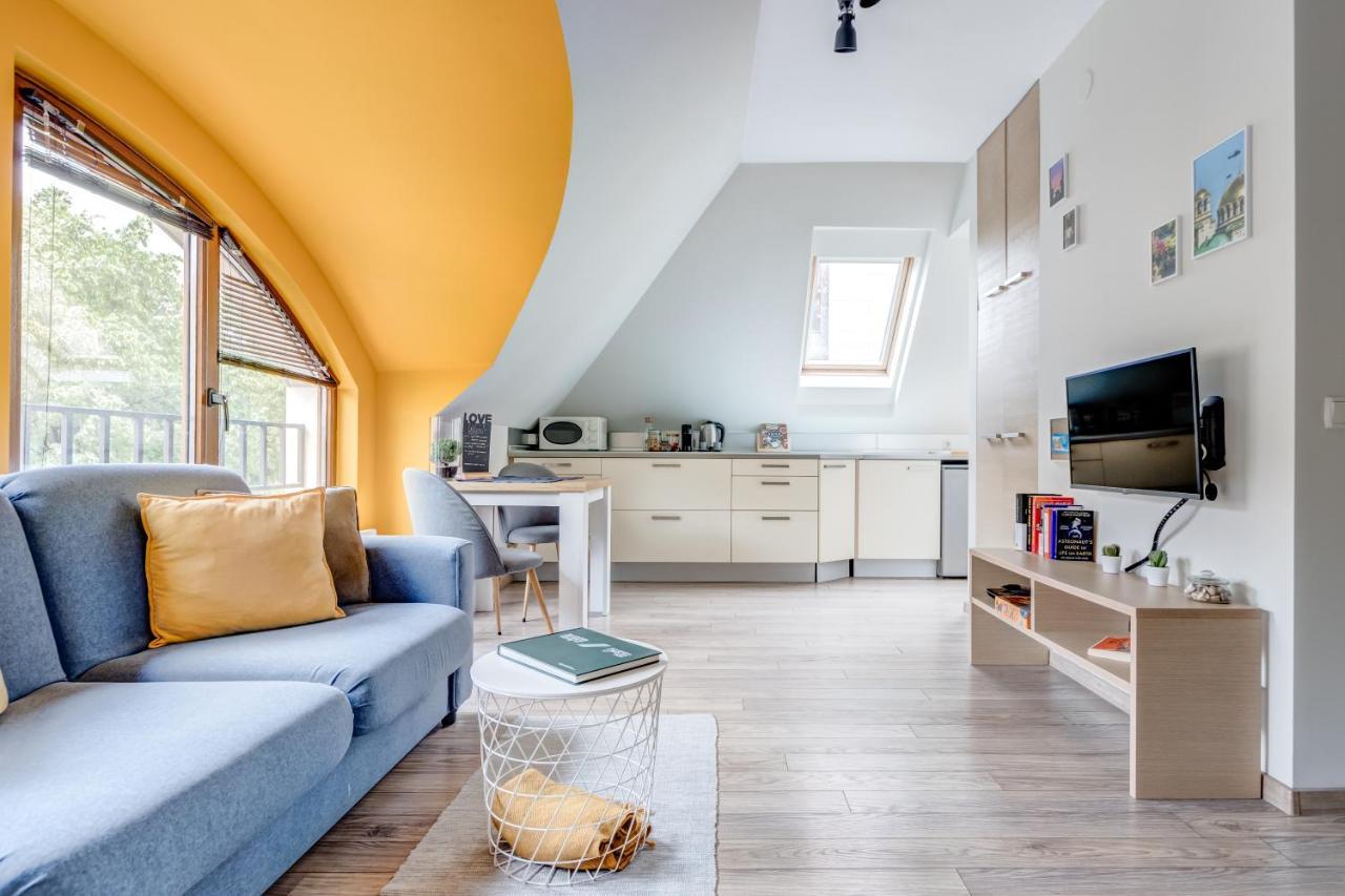 Апартаменти Park Loft Next To Eagle's Bridge Софія